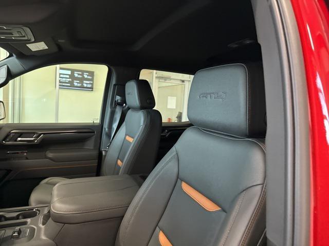 new 2025 GMC Sierra 1500 car, priced at $70,912