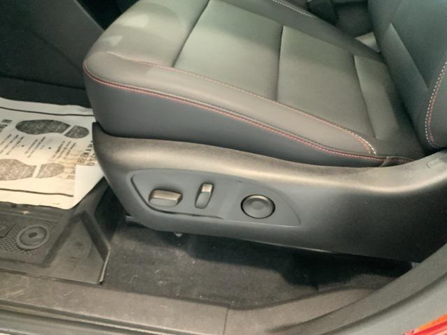 used 2025 Chevrolet Traverse car, priced at $51,819