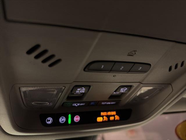 used 2022 GMC Acadia car, priced at $31,665