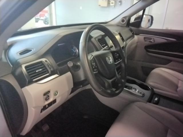 used 2022 Honda Pilot car, priced at $31,849