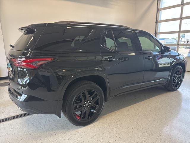 used 2023 Chevrolet Traverse car, priced at $43,869