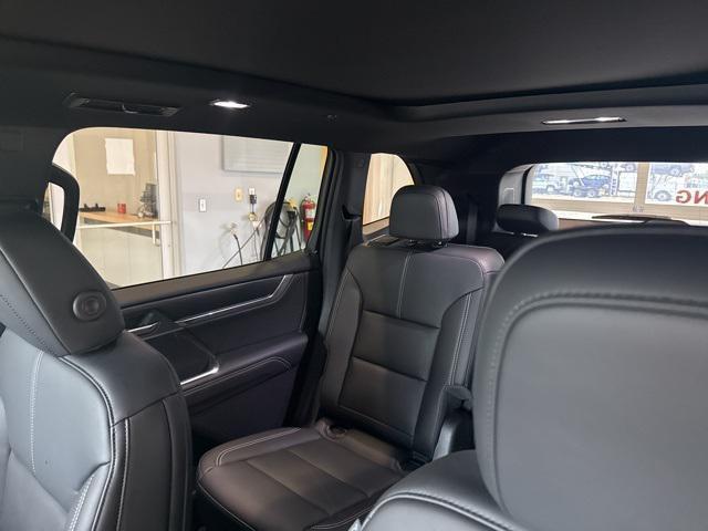 new 2025 GMC Acadia car, priced at $52,646