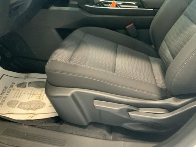new 2025 Chevrolet Equinox car, priced at $33,546