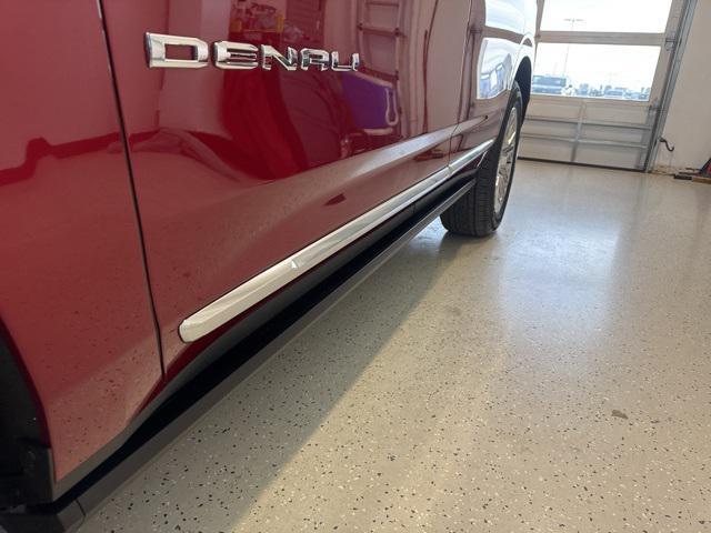 used 2025 GMC Yukon car, priced at $81,618