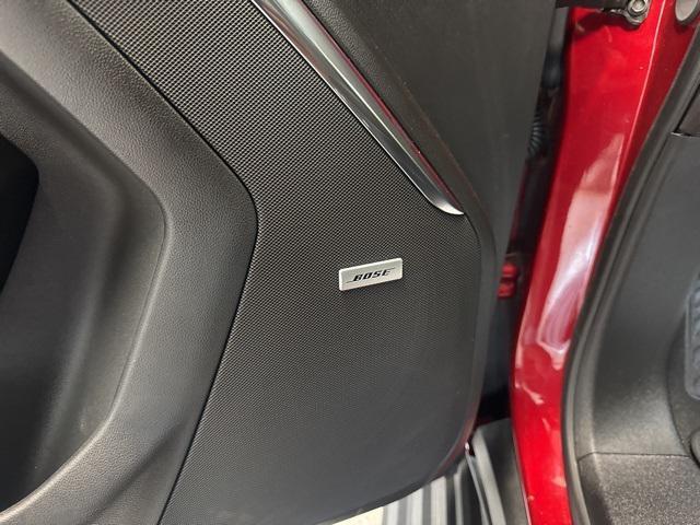 used 2025 GMC Yukon car, priced at $81,618