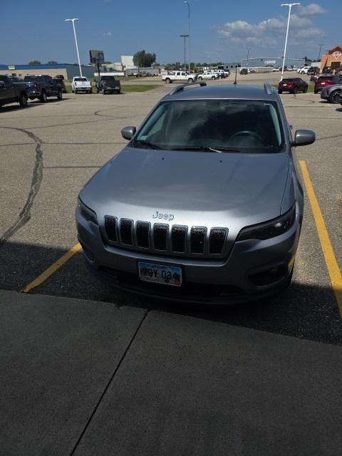 used 2019 Jeep Cherokee car, priced at $15,624