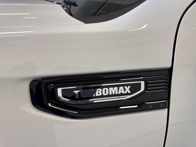 new 2025 GMC Sierra 1500 car, priced at $42,168