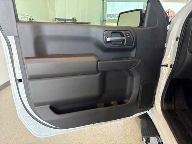 new 2025 GMC Sierra 1500 car, priced at $42,168