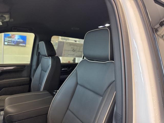 new 2025 GMC Yukon XL car, priced at $76,598