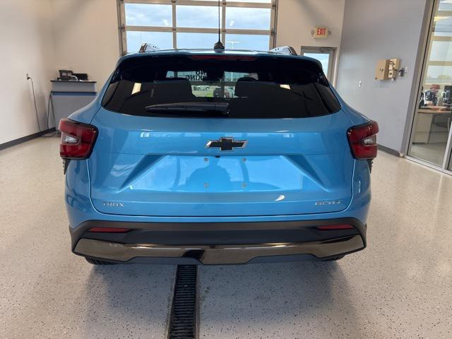 new 2025 Chevrolet Trax car, priced at $27,325