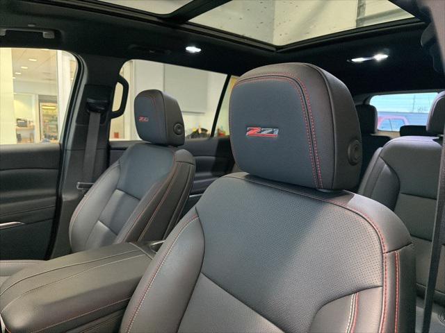 used 2024 Chevrolet Traverse car, priced at $44,990