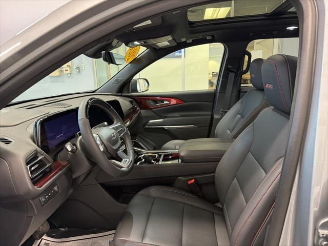used 2024 Chevrolet Traverse car, priced at $44,990