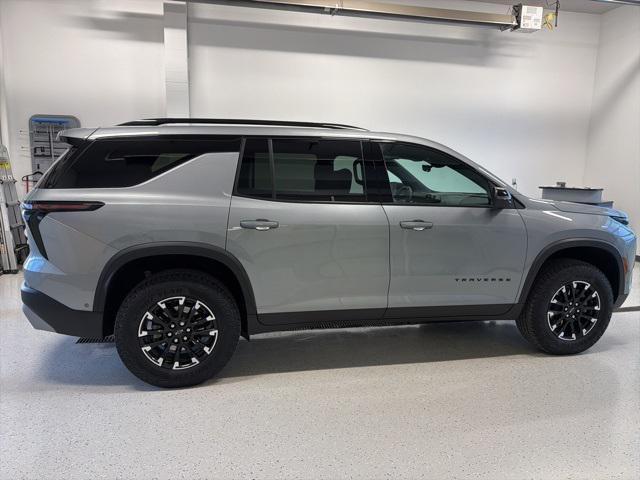 used 2024 Chevrolet Traverse car, priced at $44,990