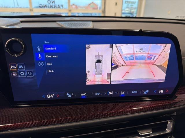 used 2024 Chevrolet Traverse car, priced at $44,990