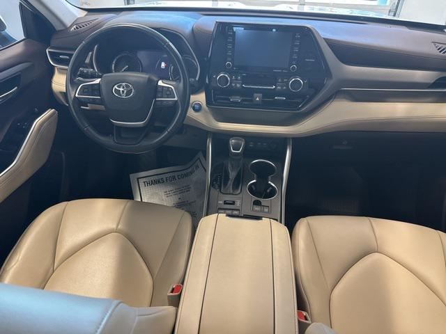 used 2022 Toyota Highlander car, priced at $39,815