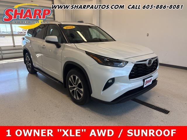 used 2022 Toyota Highlander car, priced at $39,815