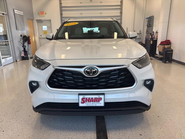 used 2022 Toyota Highlander car, priced at $39,815