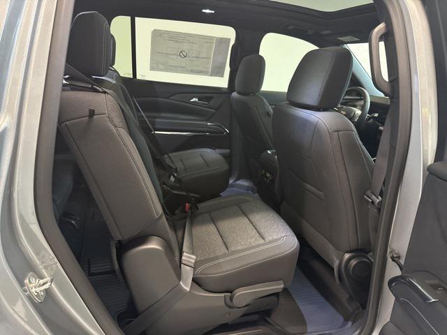 new 2026 Chevrolet Traverse car, priced at $49,081