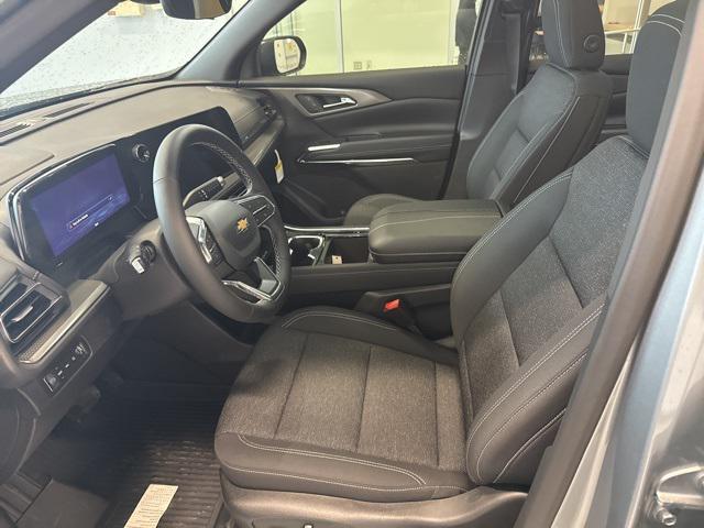 new 2026 Chevrolet Traverse car, priced at $49,081