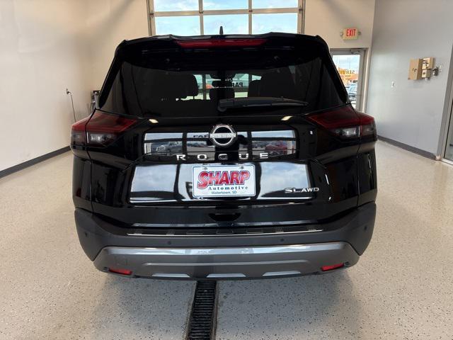 used 2022 Nissan Rogue car, priced at $26,998
