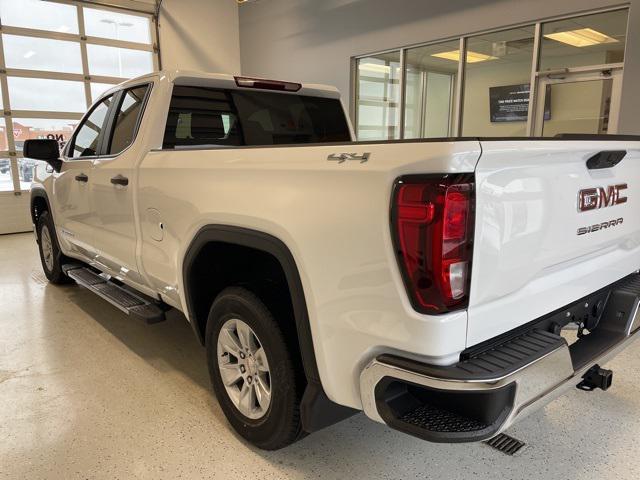 new 2025 GMC Sierra 1500 car, priced at $44,320