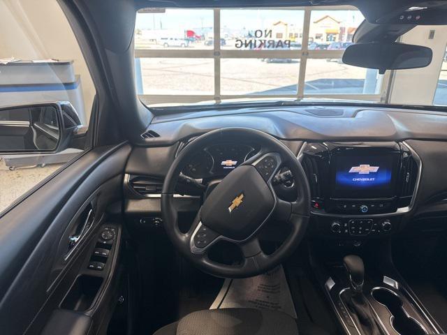 used 2023 Chevrolet Traverse car, priced at $31,870