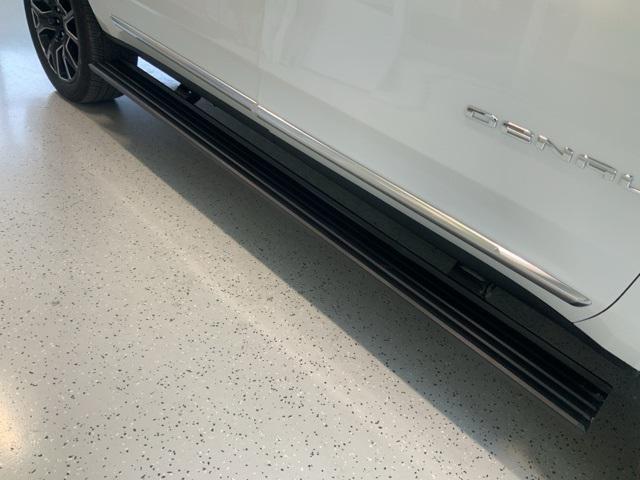 used 2025 GMC Yukon XL car, priced at $92,998
