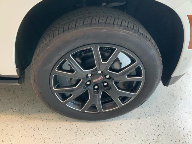 used 2025 GMC Yukon XL car, priced at $92,998