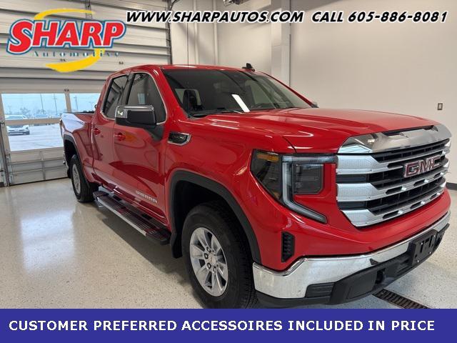new 2025 GMC Sierra 1500 car, priced at $52,577