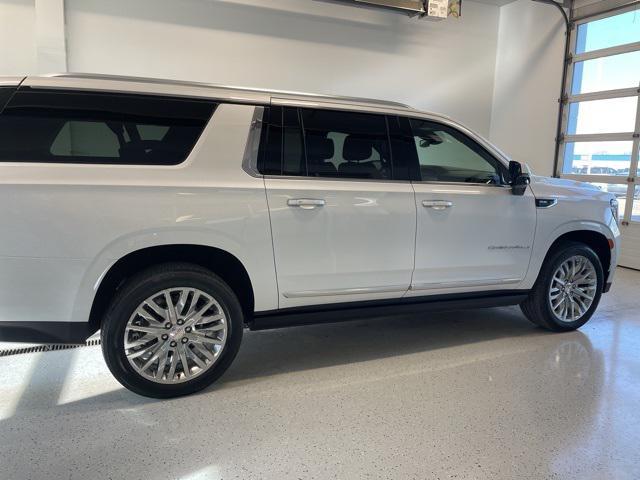 used 2023 GMC Yukon XL car, priced at $72,654