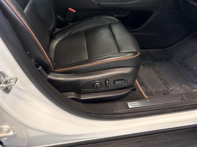 used 2022 GMC Acadia car, priced at $34,998