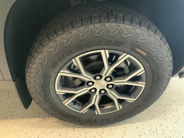 new 2025 GMC Acadia car, priced at $57,521