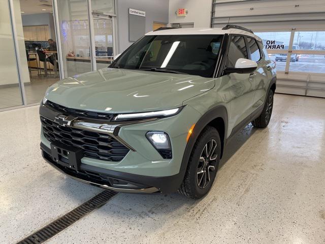 new 2025 Chevrolet TrailBlazer car, priced at $32,155