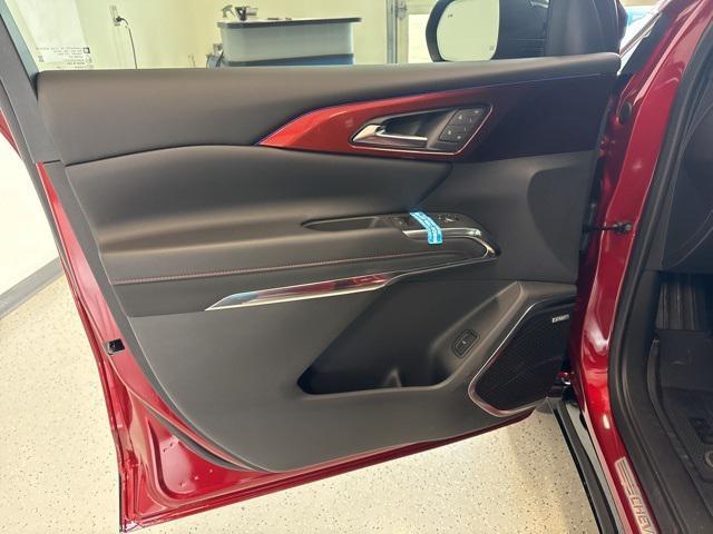 new 2025 Chevrolet Traverse car, priced at $59,565