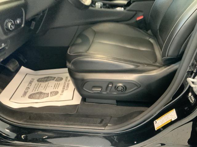 used 2022 Jeep Grand Cherokee L car, priced at $32,998