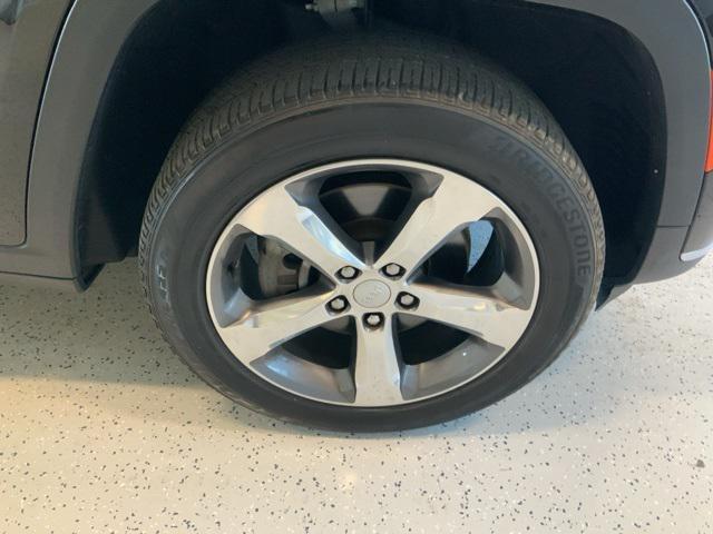 used 2022 Jeep Grand Cherokee L car, priced at $32,998