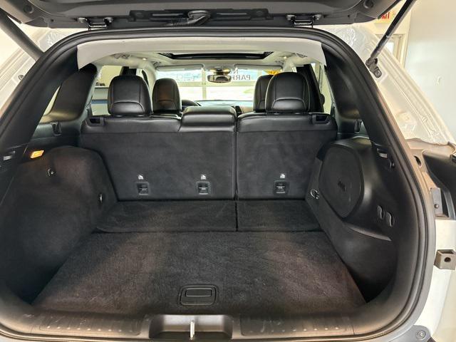 used 2021 Jeep Cherokee car, priced at $22,890