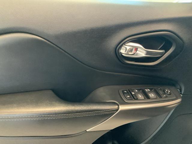 used 2022 Jeep Cherokee car, priced at $23,761