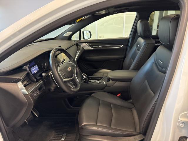 used 2023 Cadillac XT5 car, priced at $33,608