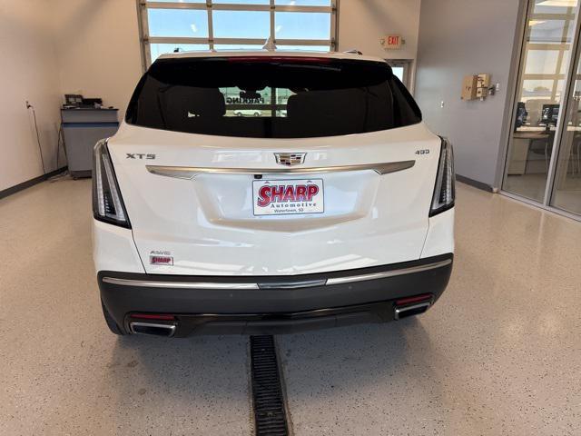 used 2023 Cadillac XT5 car, priced at $33,608