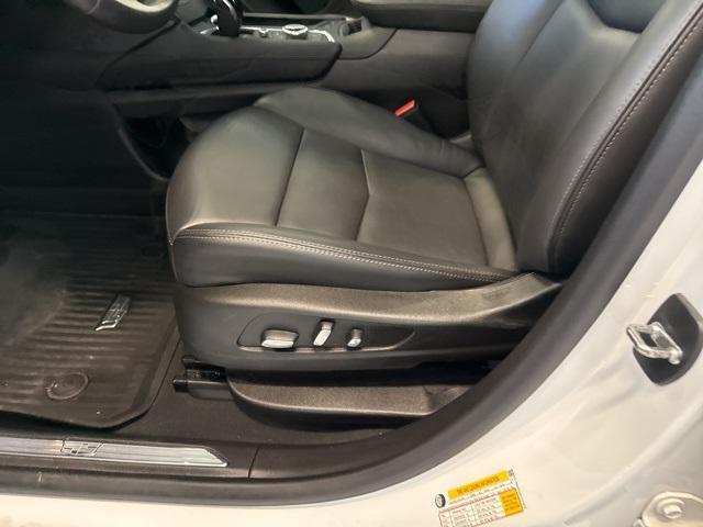used 2023 Cadillac XT5 car, priced at $33,608