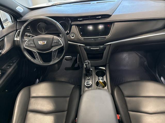used 2023 Cadillac XT5 car, priced at $33,608