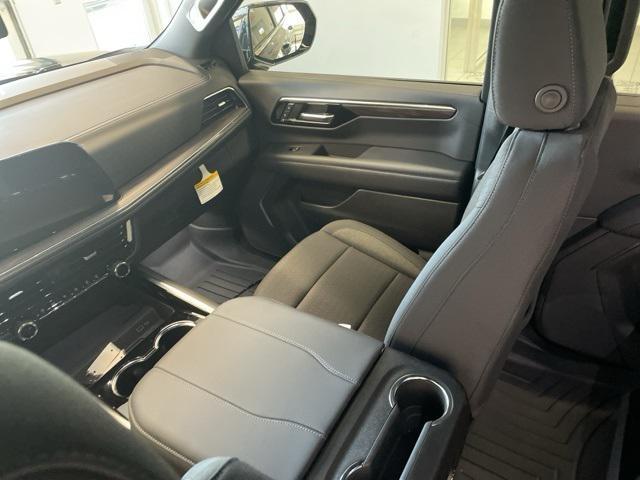new 2025 Chevrolet Suburban car, priced at $68,677