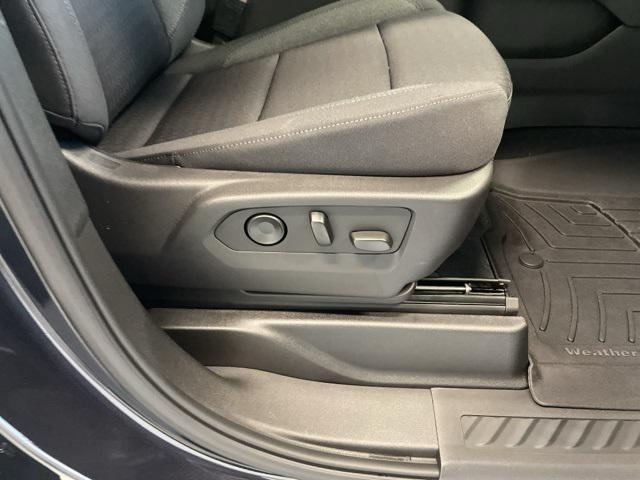 new 2025 Chevrolet Suburban car, priced at $68,677