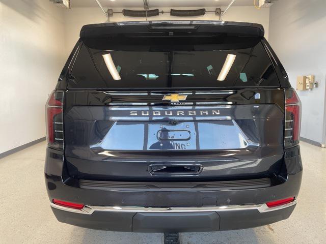 new 2025 Chevrolet Suburban car, priced at $68,677