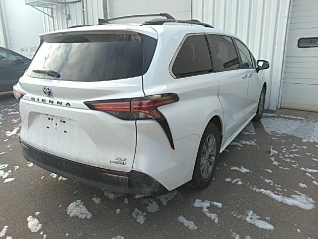 used 2022 Toyota Sienna car, priced at $37,927