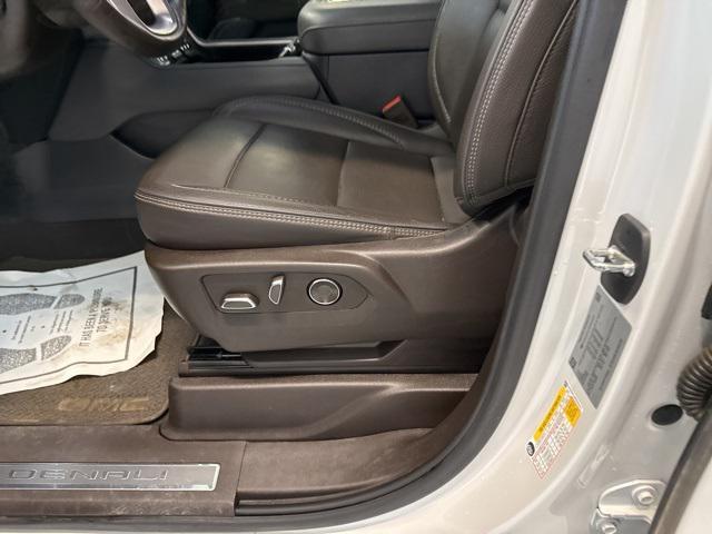 used 2023 GMC Yukon car, priced at $60,839