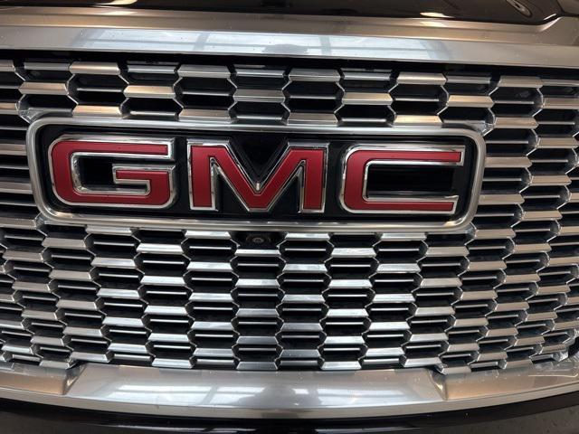 used 2022 GMC Yukon car, priced at $58,720