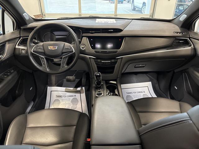 used 2023 Cadillac XT5 car, priced at $39,890