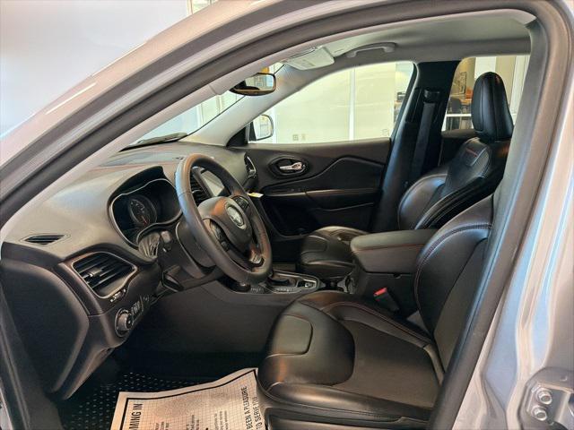 used 2022 Jeep Cherokee car, priced at $23,618